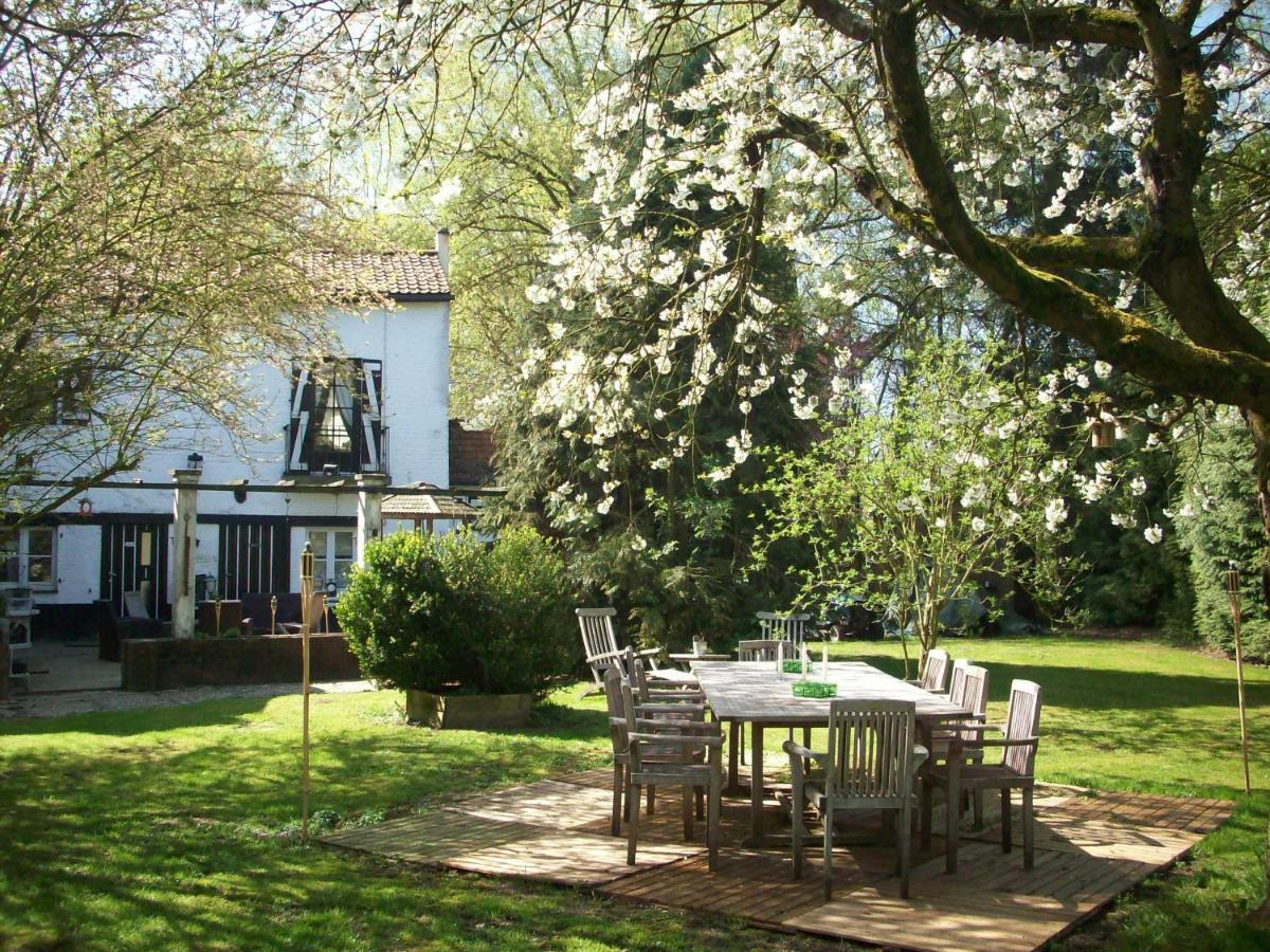 Moulin De Moxhe Micro Gite Et Gite - Bed & Dreams Exterior foto